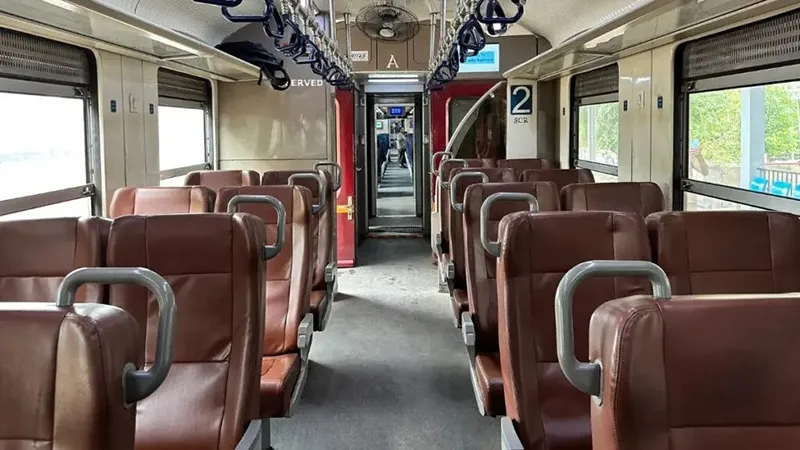 Second Class Reserved Sri Lanka